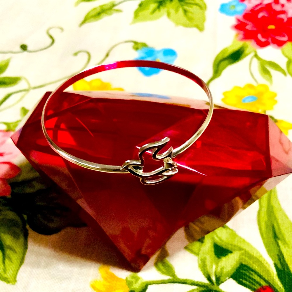 HP🎊 Dove Bangle Hook Bracelet